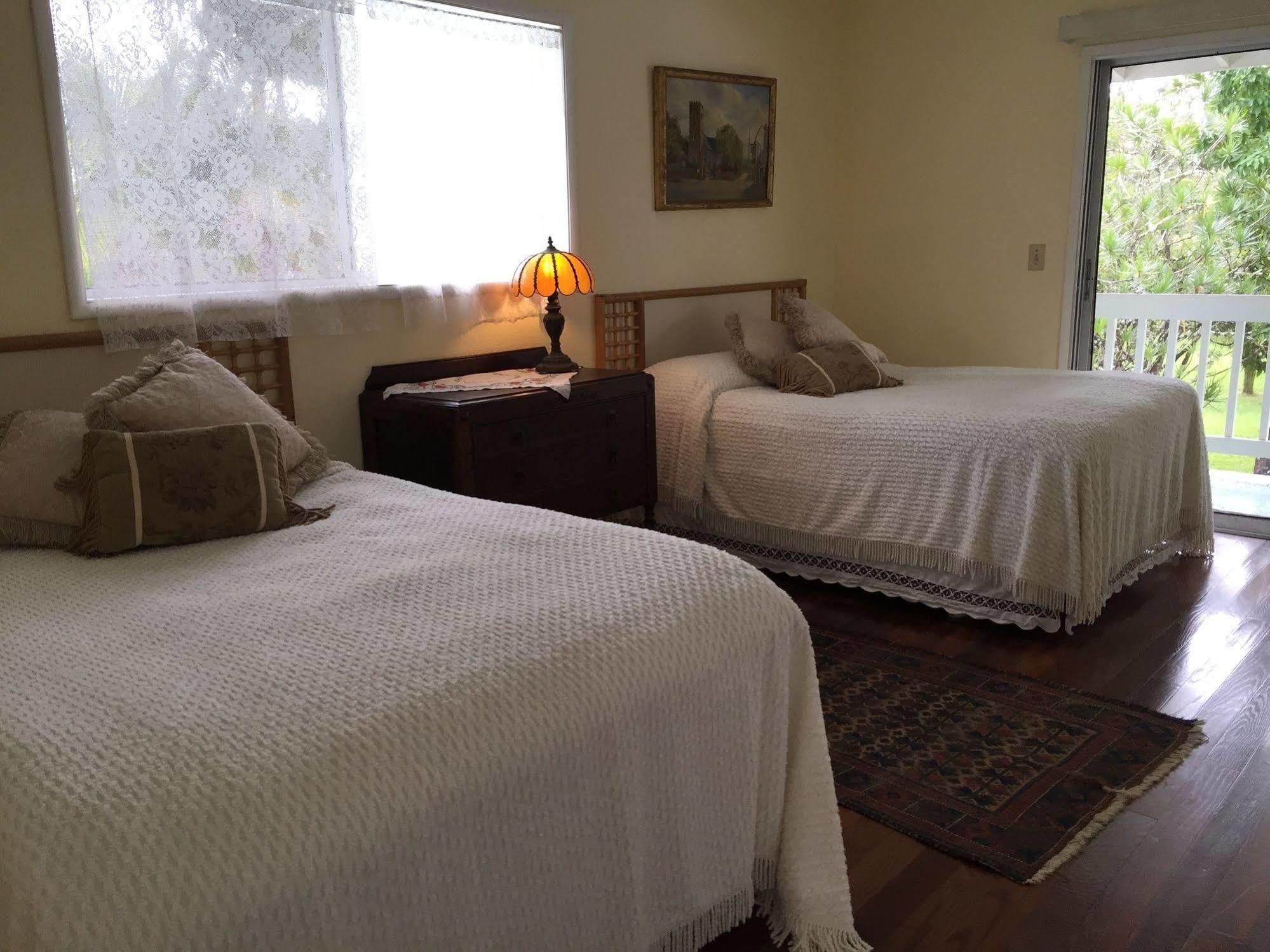 Lava Tree Tropic Inn Pahoa Kültér fotó