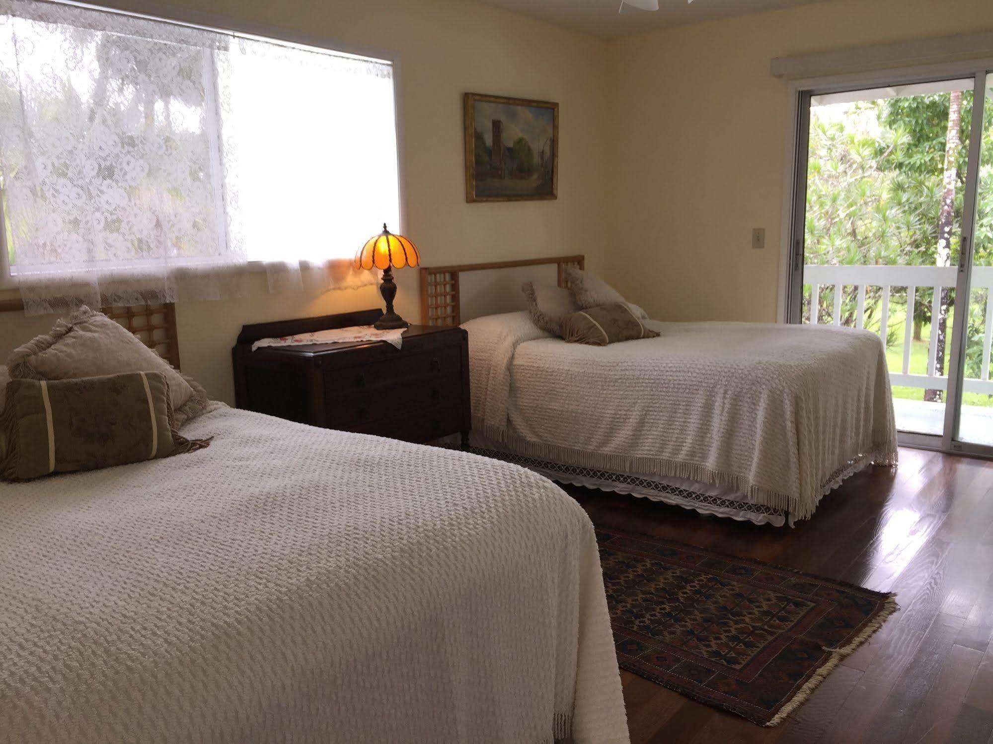 Lava Tree Tropic Inn Pahoa Kültér fotó
